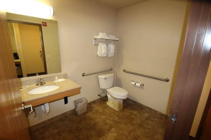 Room 17 of 31